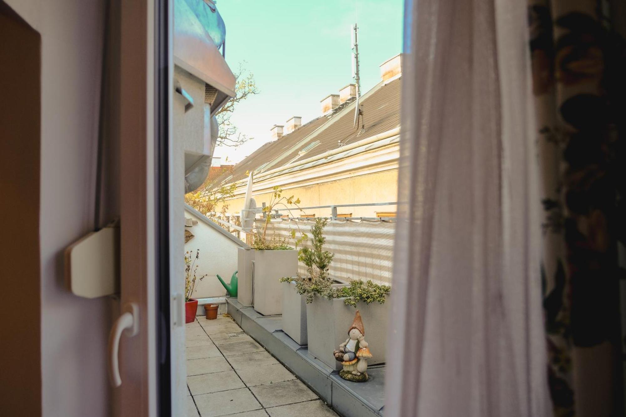 Terrace Apartment Near Volksoper And City Centre Wien Eksteriør billede