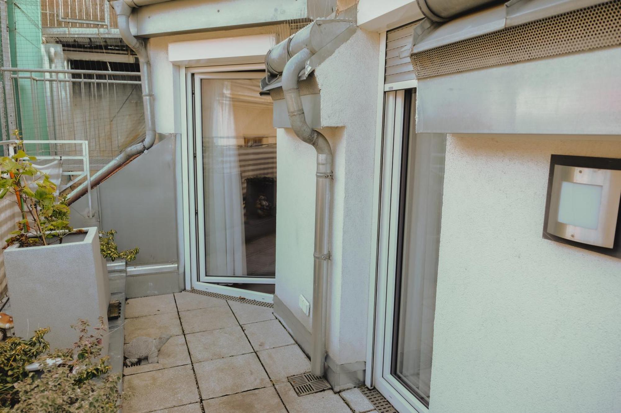 Terrace Apartment Near Volksoper And City Centre Wien Eksteriør billede